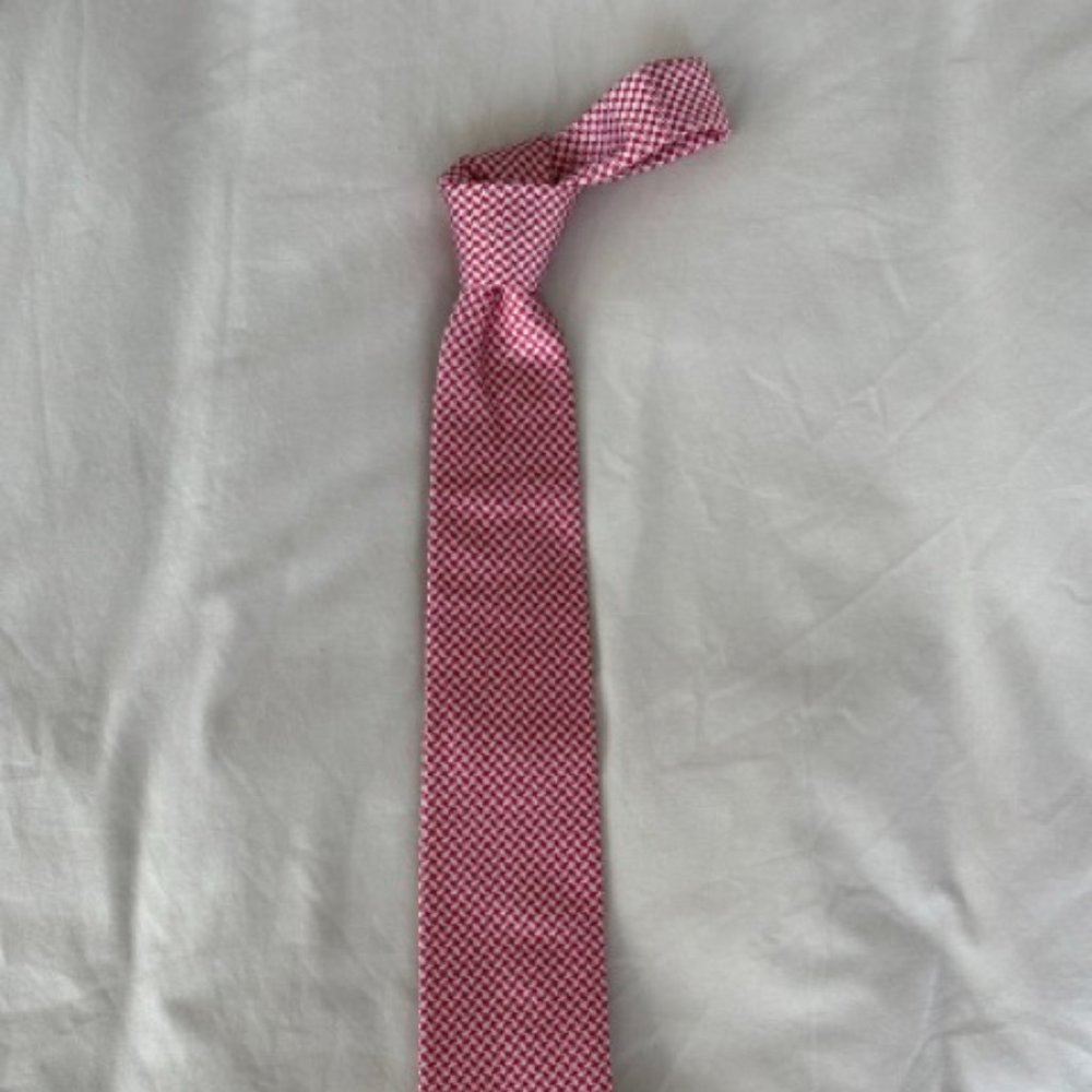 Charles Tyrwhitt Silk Red & White Houndstooth Tie